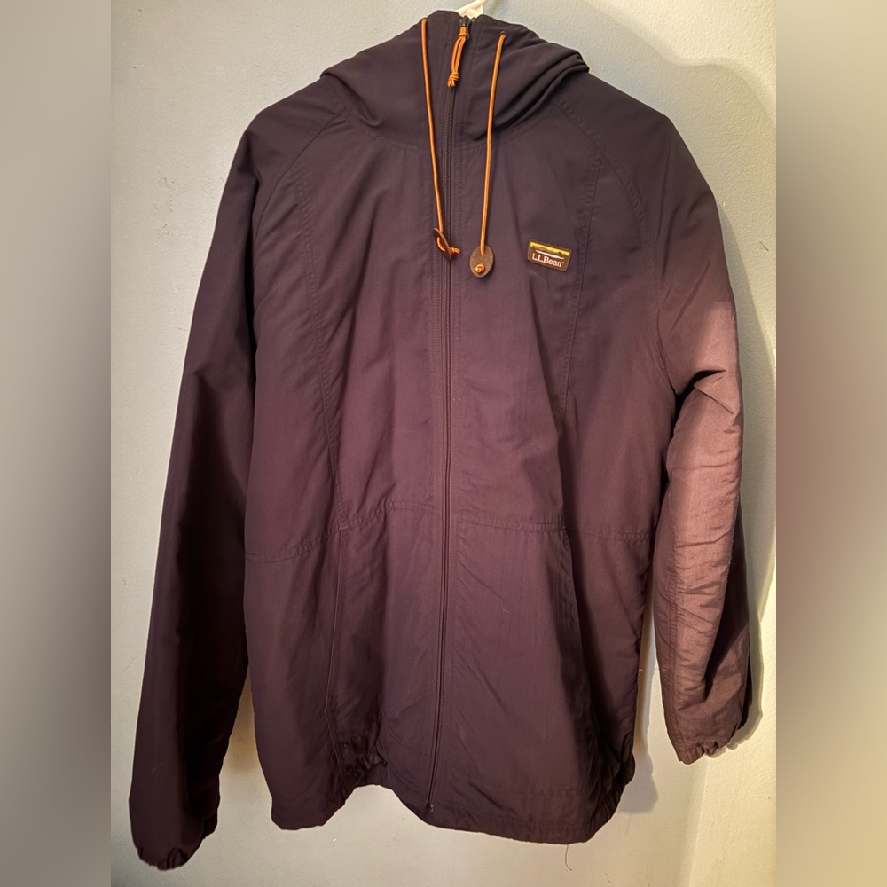 L.L. Bean Men's blue Windbreaker with Hood